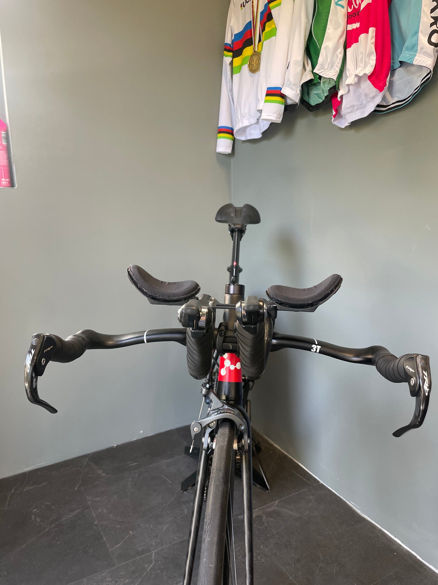 Argon18 E-80 Time Trial Bike