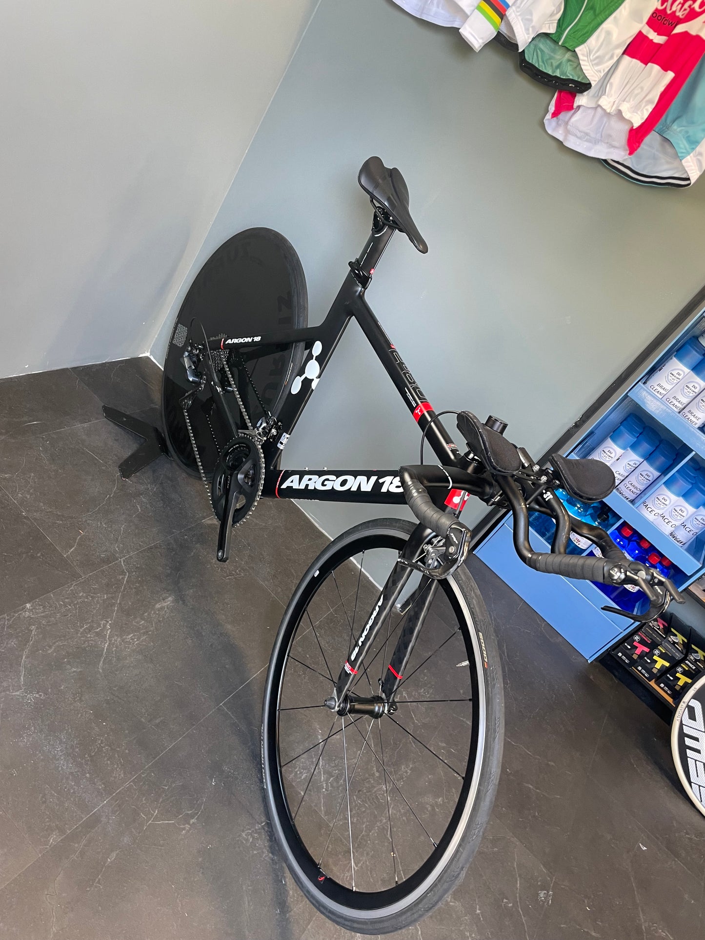 Argon18 E-80 Time Trial Bike