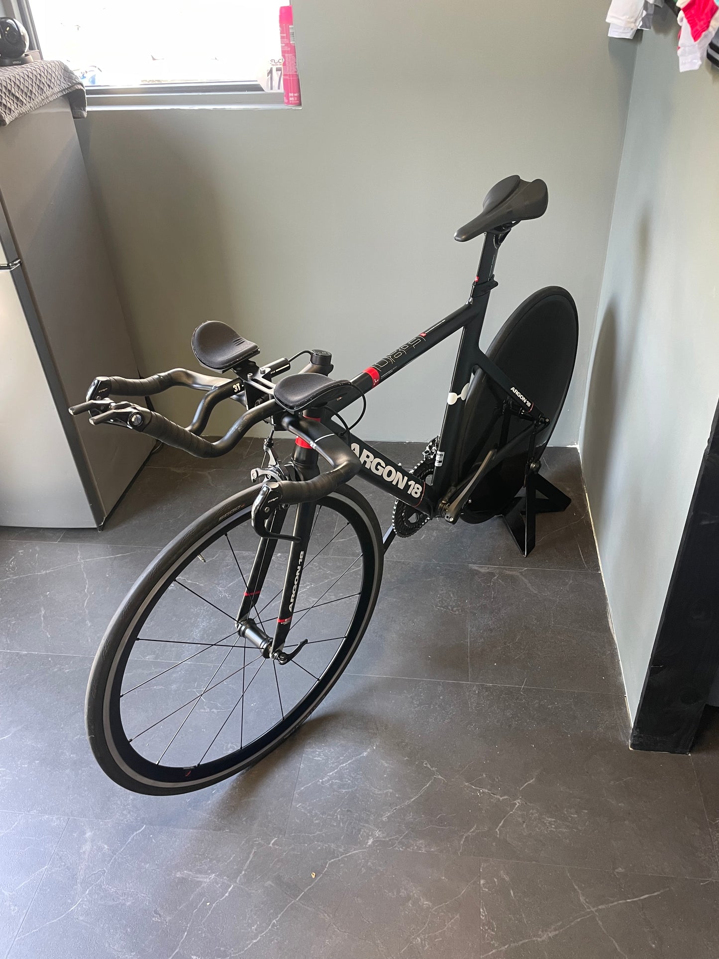 Argon18 E-80 Time Trial Bike