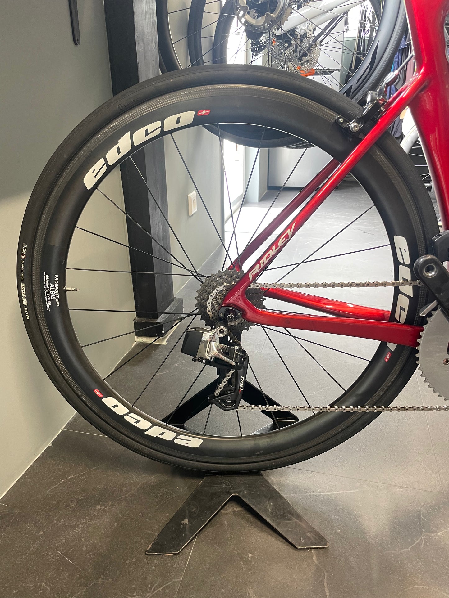 Ridley Race Bike – Size L – SRAM Red eTap 11-Speed