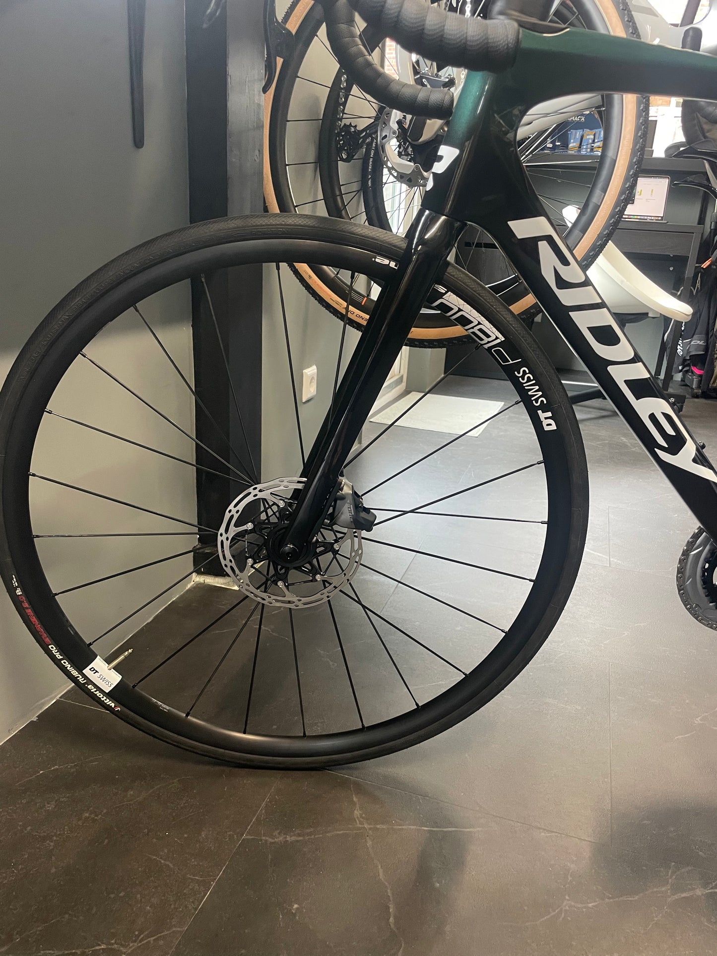 Ridley Fenix SLIC – Size M - SRAM Force eTap AXS - New
