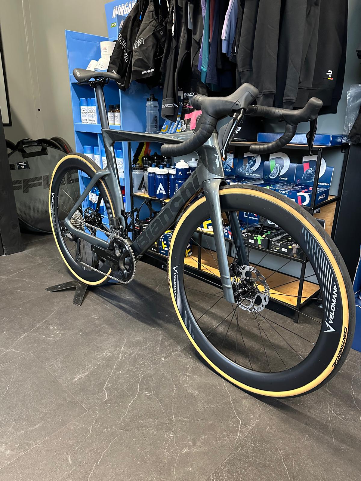 Bianchi Oltre